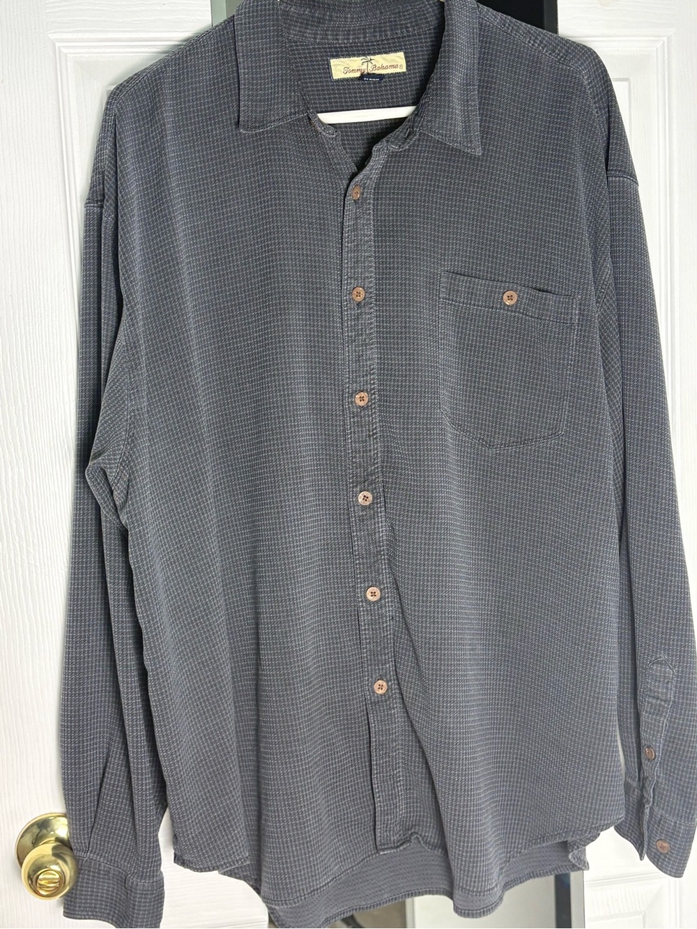 Tommy Bahama Men's Long-Sleeve Button-Down Shirt in Charcoal